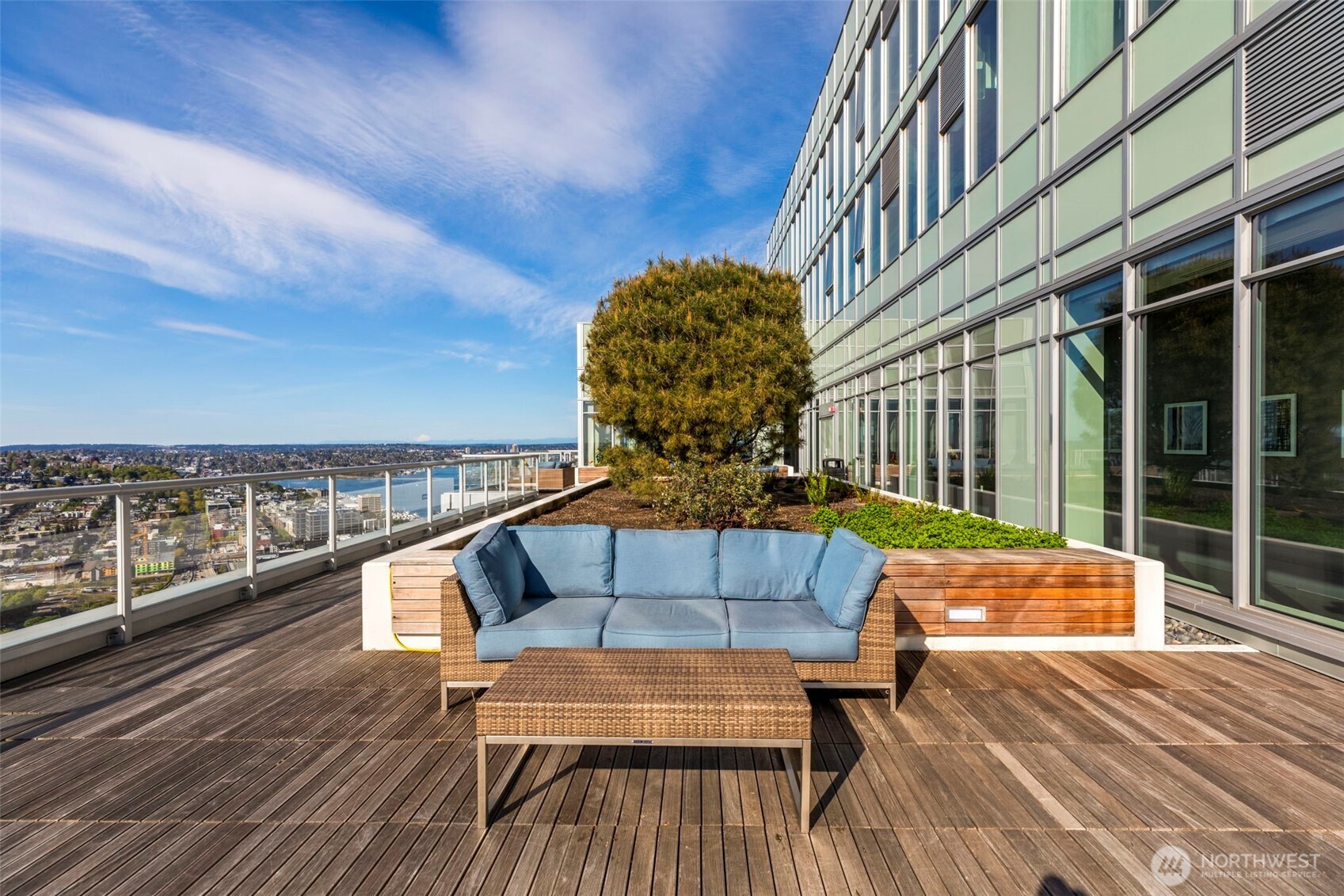 583 Battery Street #1202N, Seattle, WA 98121