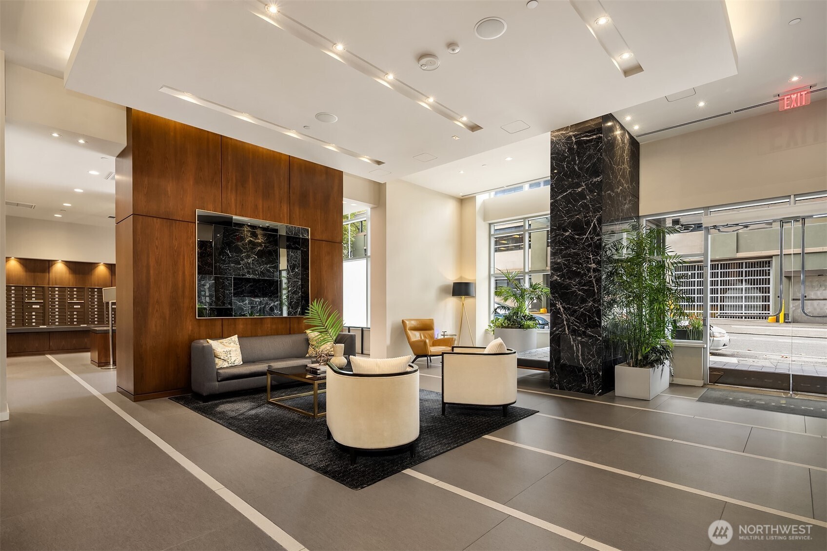 583 Battery Street #1202N, Seattle, WA 98121