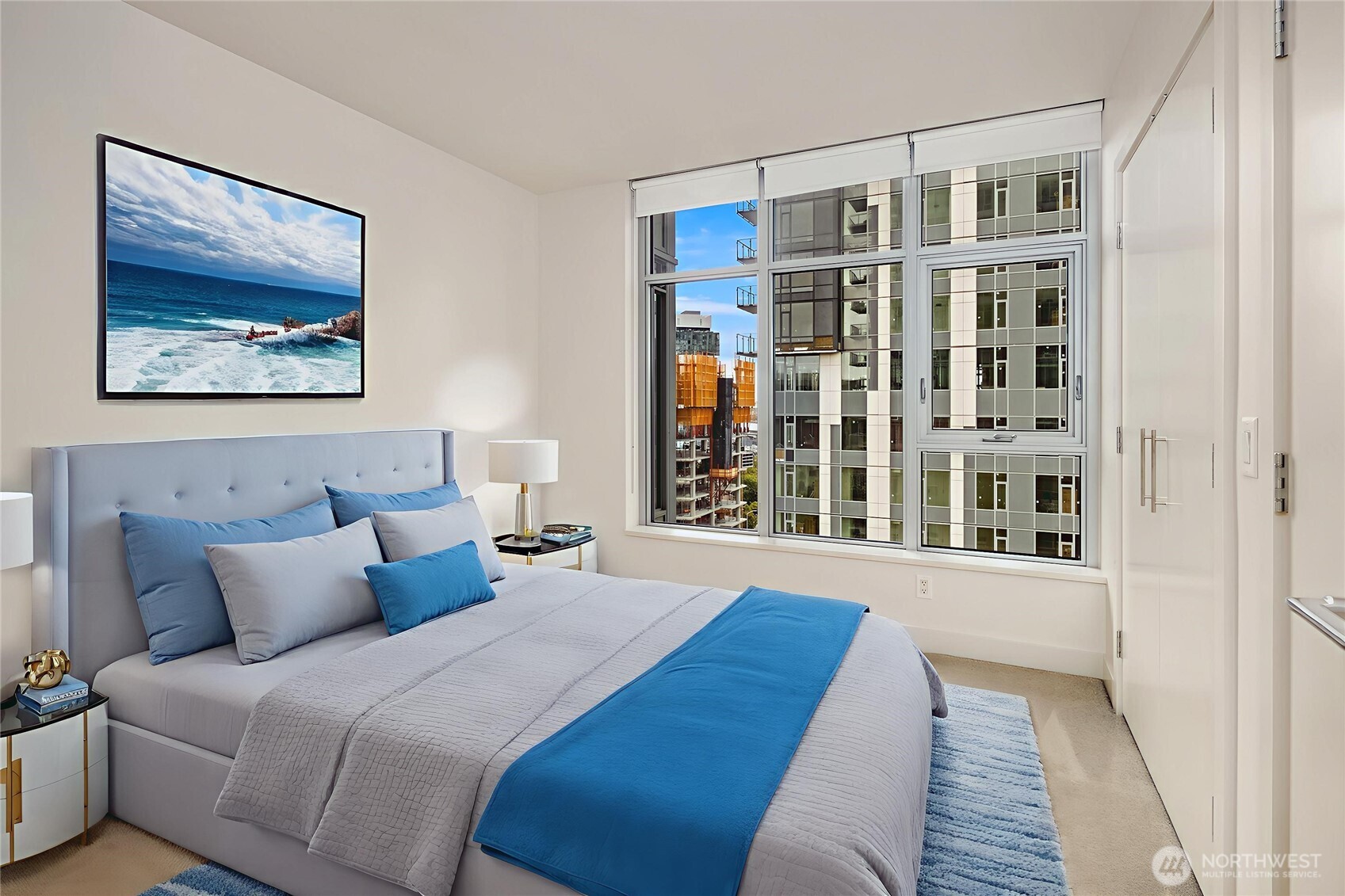 583 Battery Street #1202N, Seattle, WA 98121