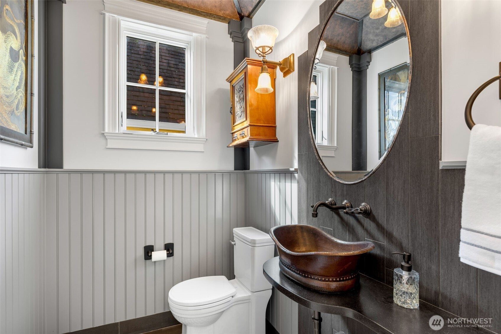 3723 41st Avenue SW, Seattle, WA 98116