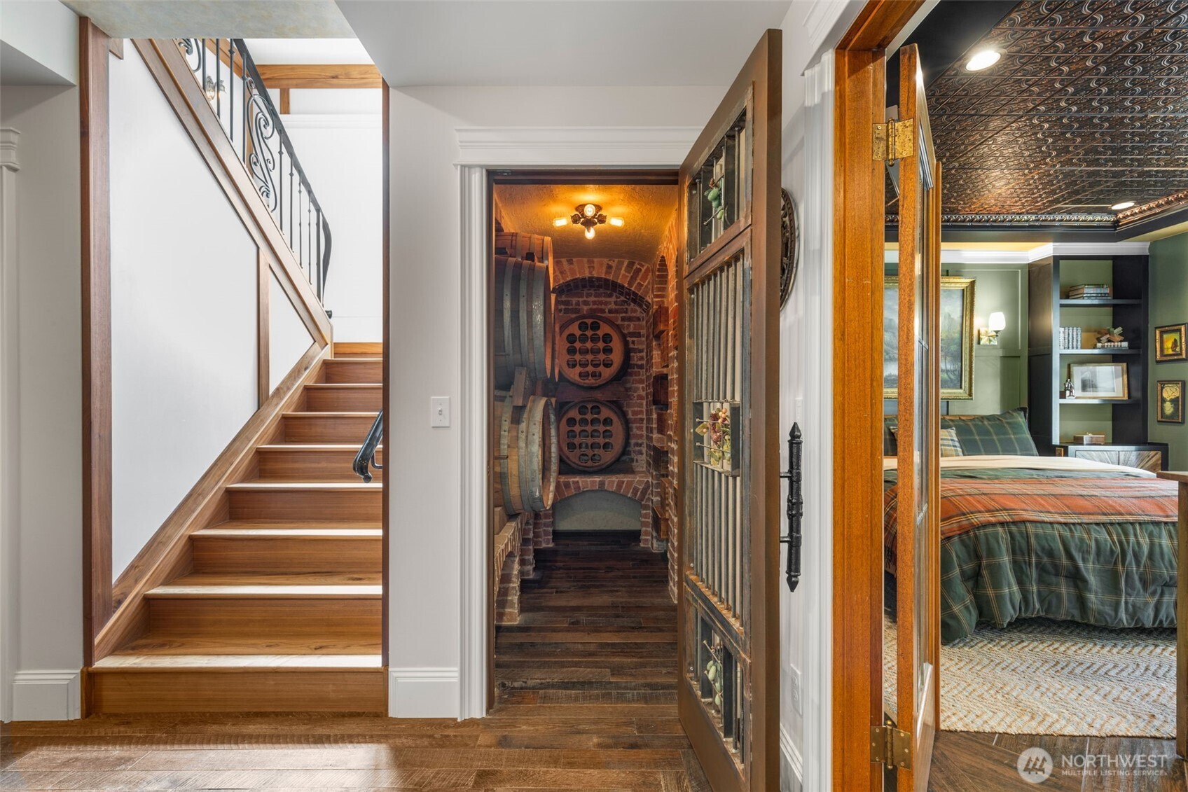 3723 41st Avenue SW, Seattle, WA 98116