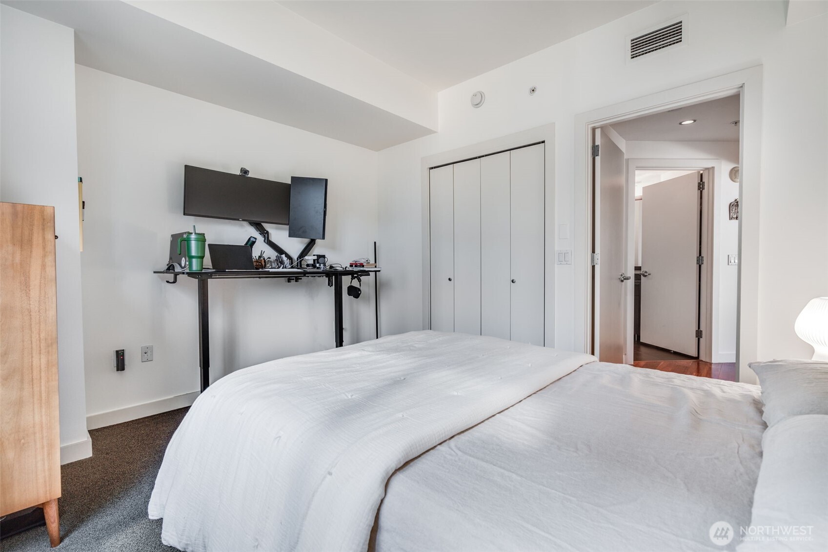 910 Lenora Street #S1203, Seattle, WA 98121