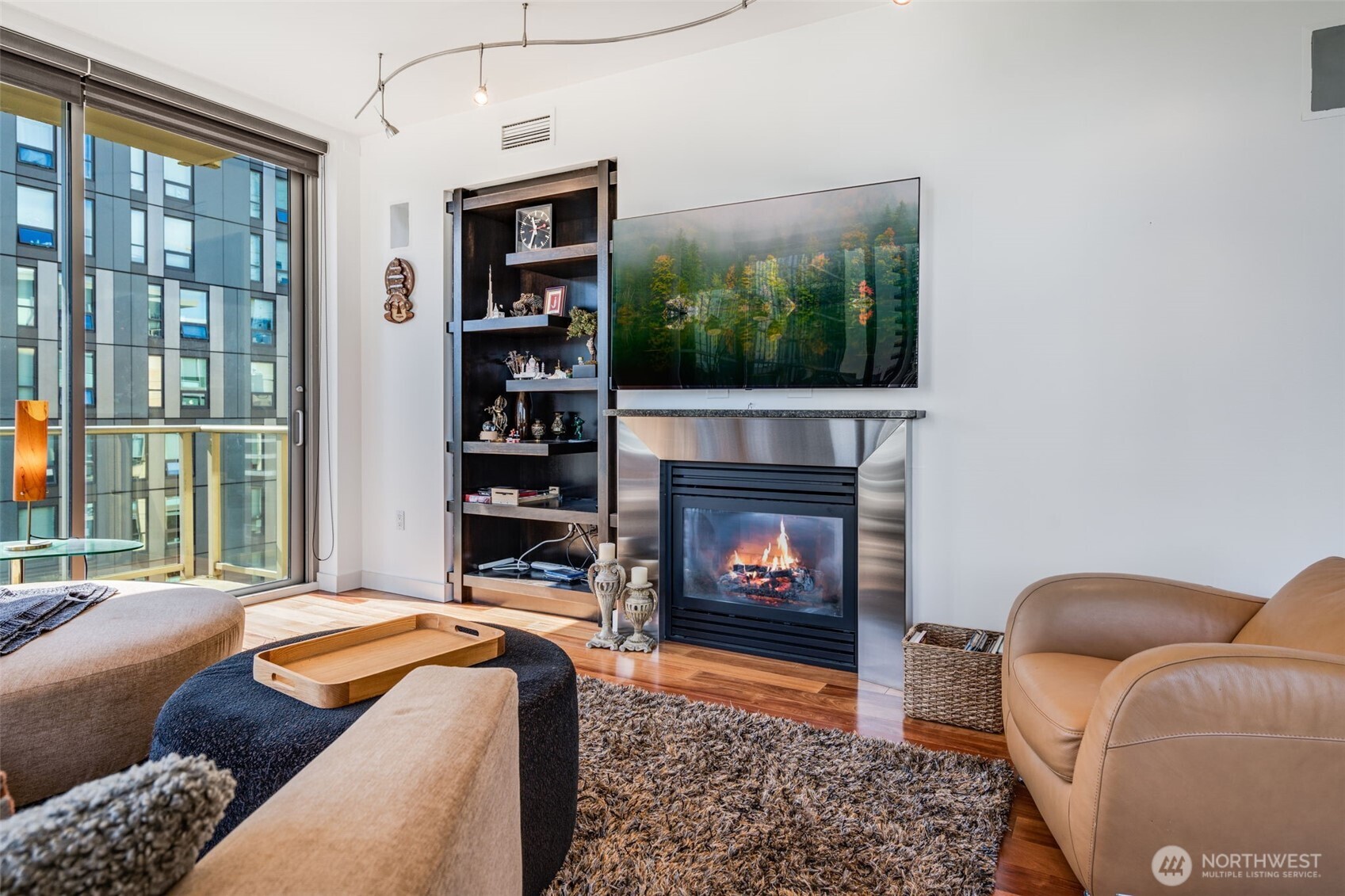 910 Lenora Street #S1203, Seattle, WA 98121