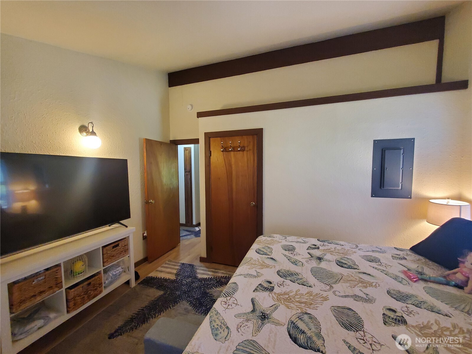 1000 Mt.Olympus Avenue SE, Ocean Shores, WA 98569