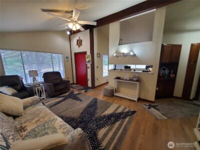 1000 Mt.Olympus Avenue SE, Ocean Shores, WA 98569 - Photo 7