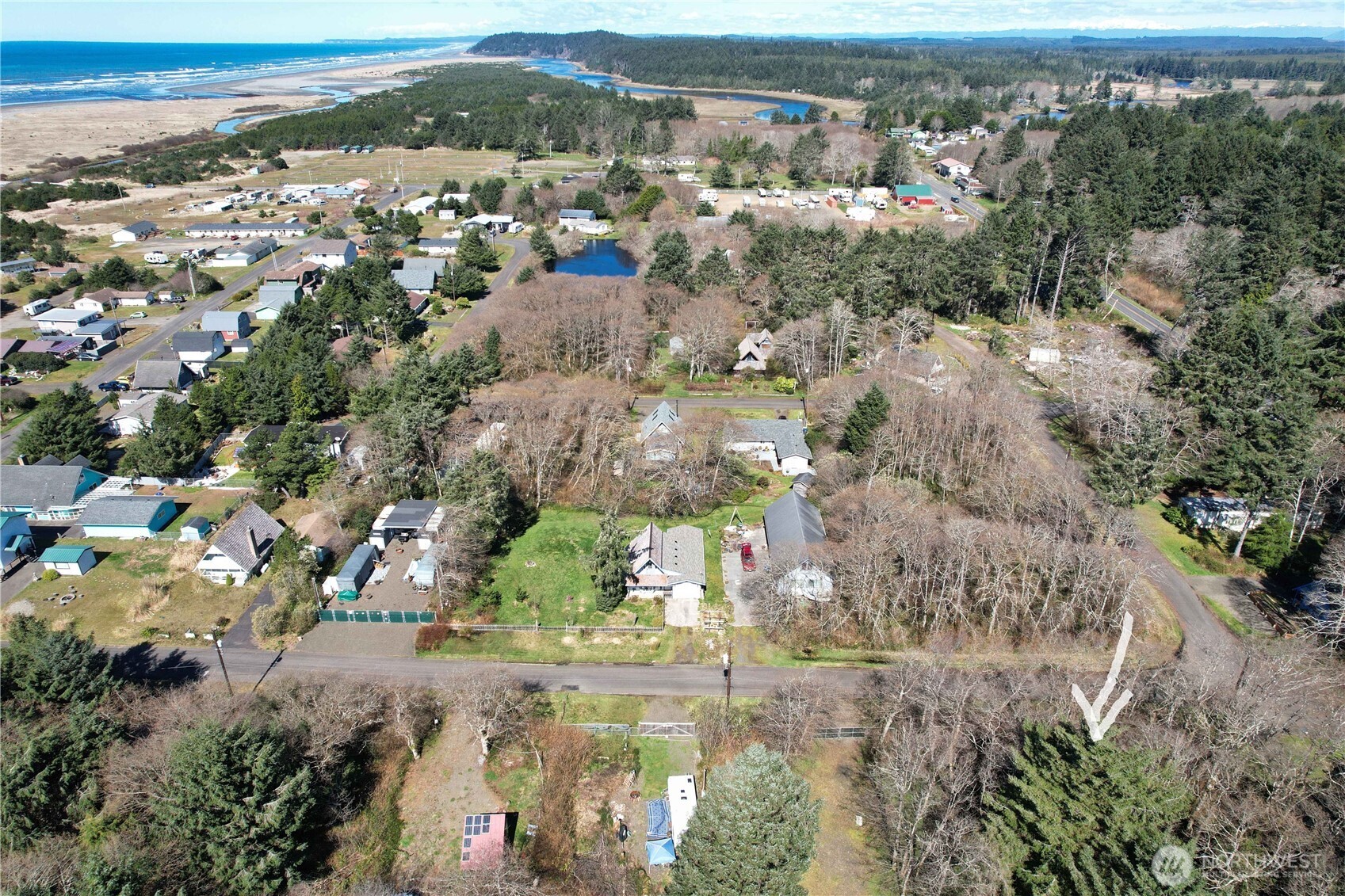 18 Woodland Drive , Copalis Beach, WA 98535