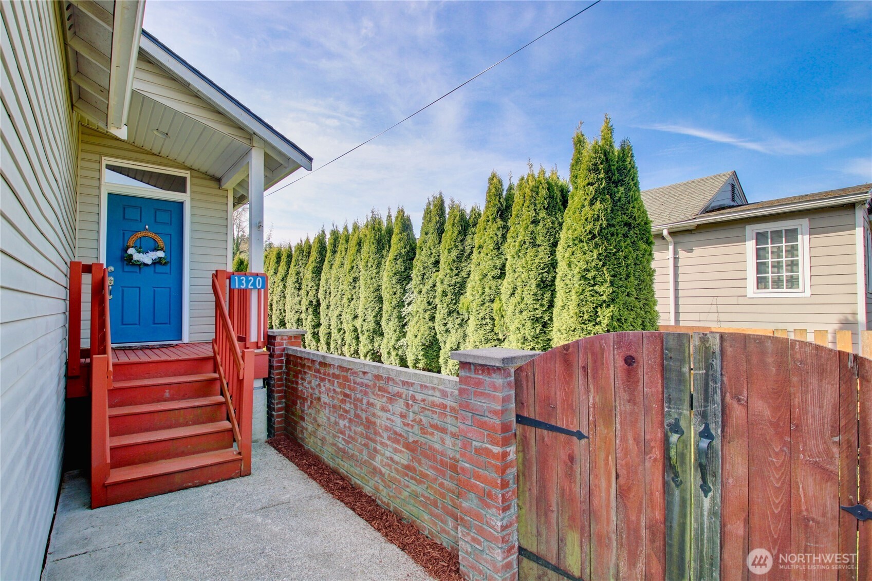 1320 E Fairhaven Avenue , Burlington, WA 98233