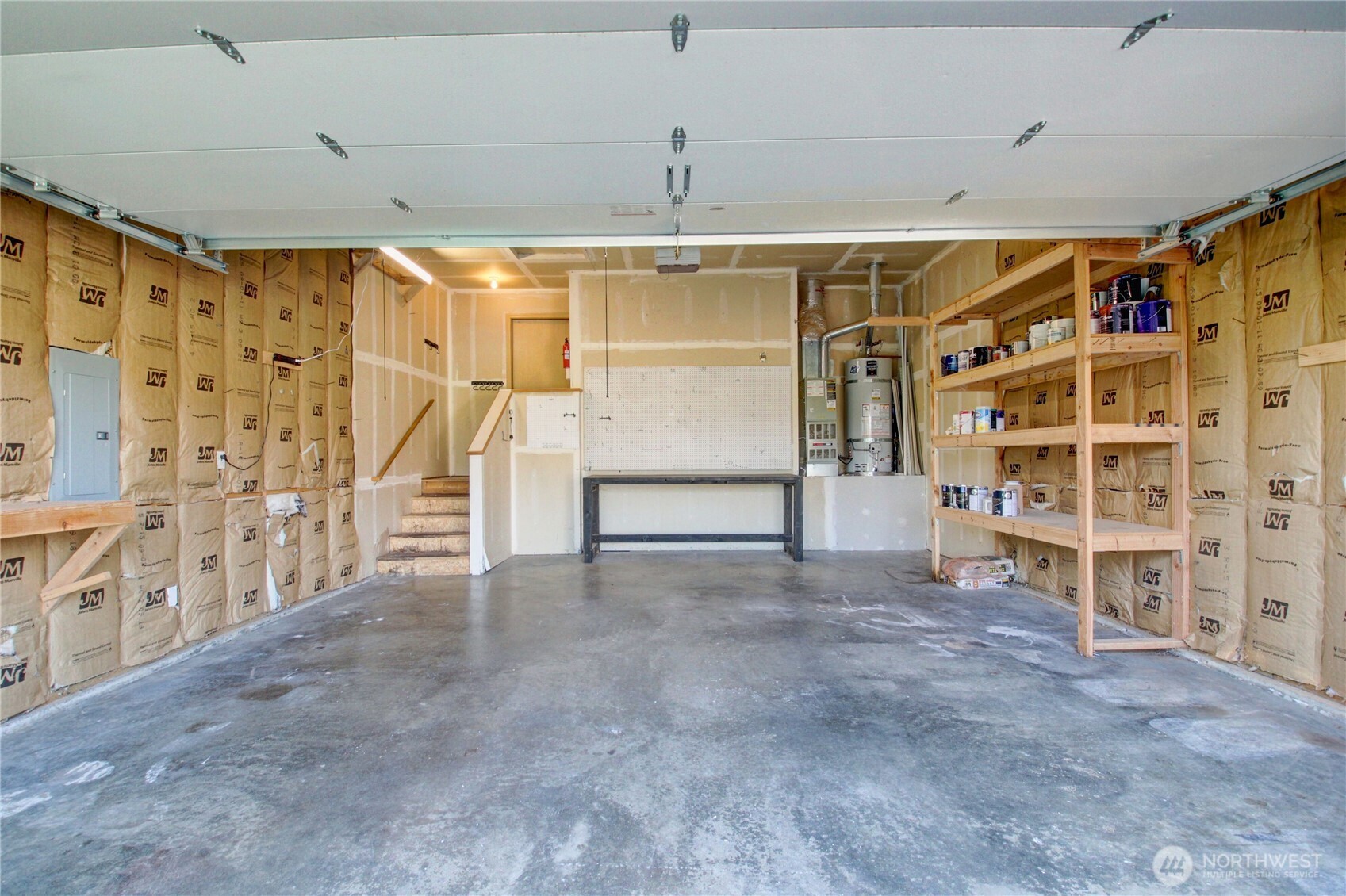 1320 E Fairhaven Avenue , Burlington, WA 98233