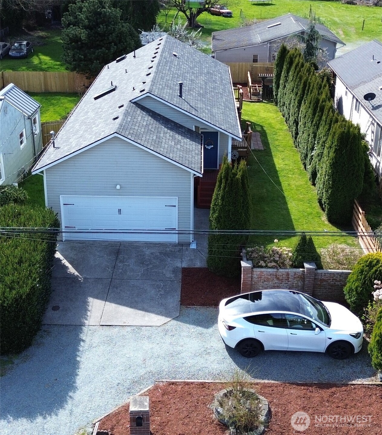 1320 E Fairhaven Avenue , Burlington, WA 98233