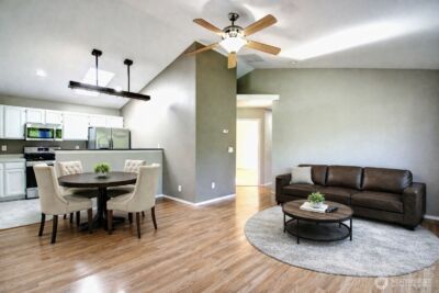 1320 E Fairhaven Avenue , Burlington, WA 98233 - Photo 3