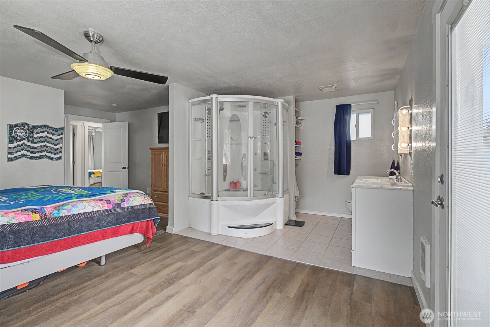 33831 37th Avenue SW, Federal Way, WA 98023-2919