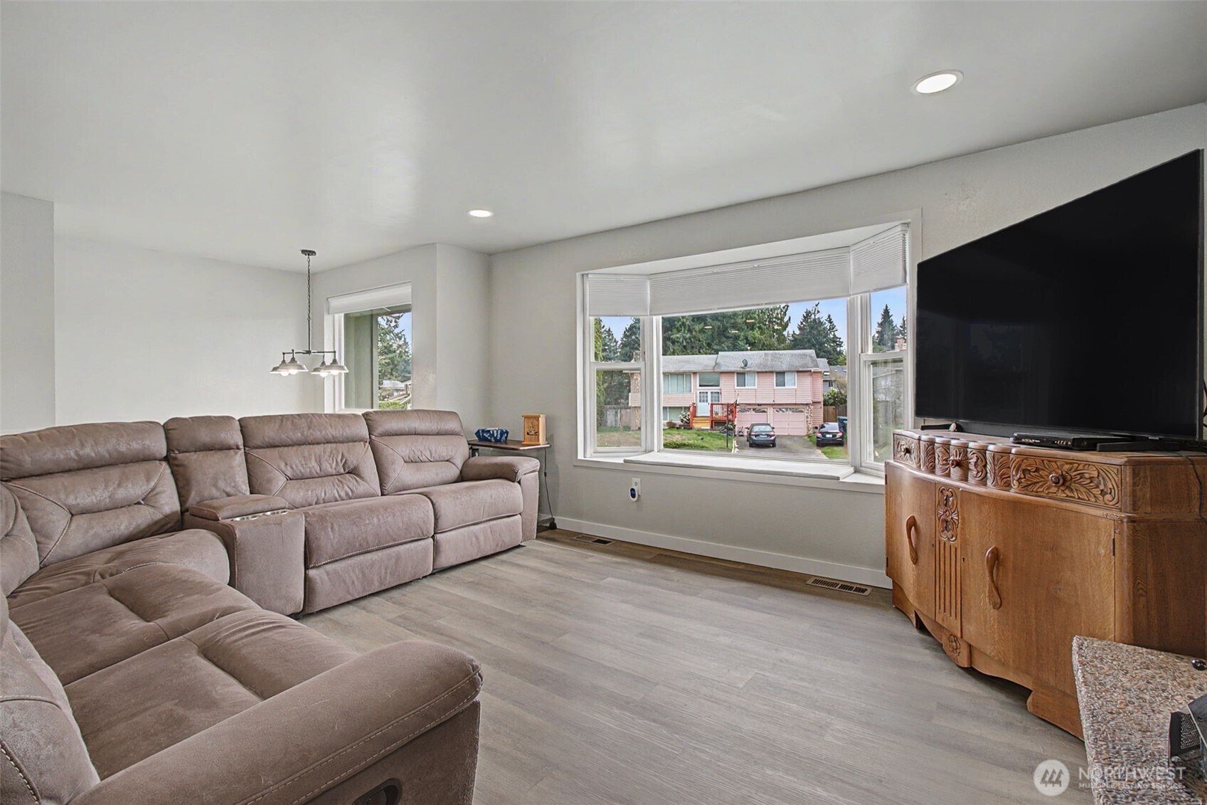 33831 37th Avenue SW, Federal Way, WA 98023-2919