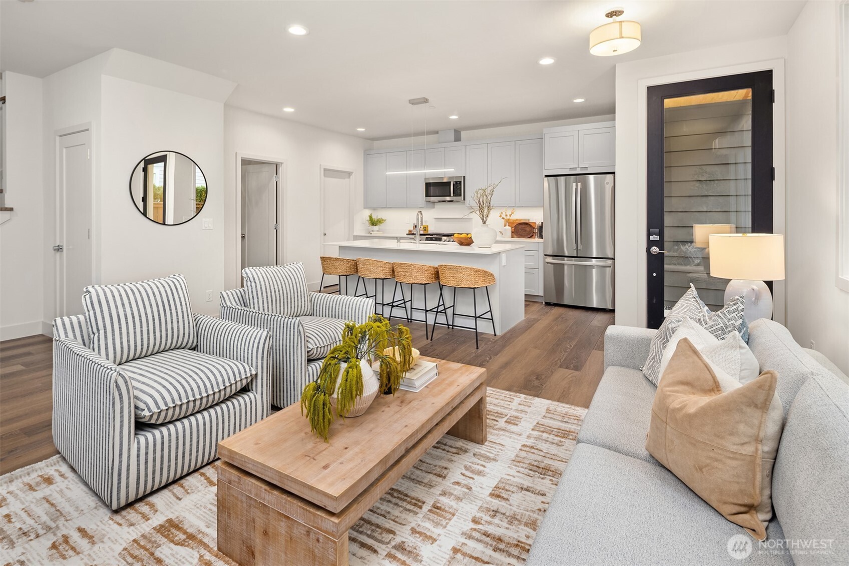 639 18th Avenue W, Kirkland, WA 98033