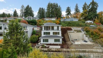 8309 Bayridge Avenue , Gig Harbor, WA 98335 - Photo 4