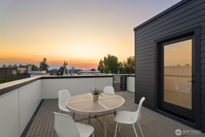 2769 59th Avenue SW #B, Seattle, WA 98116