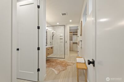 2769 59th Avenue SW #B, Seattle, WA 98116 - Photo 22