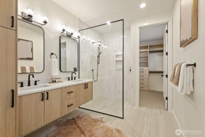 2769 59th Avenue SW #B, Seattle, WA 98116 - Photo 23