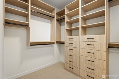 2769 59th Avenue SW #B, Seattle, WA 98116 - Photo 24