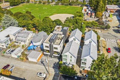 2769 59th Avenue SW #B, Seattle, WA 98116 - Photo 4