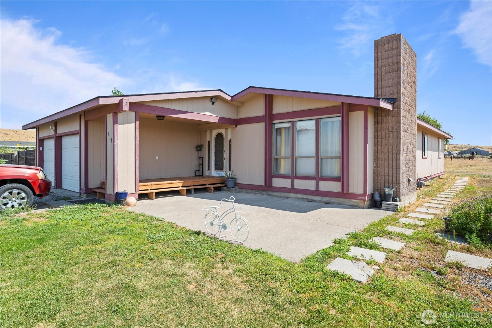 411 N Wahl , Lind, WA 99341
