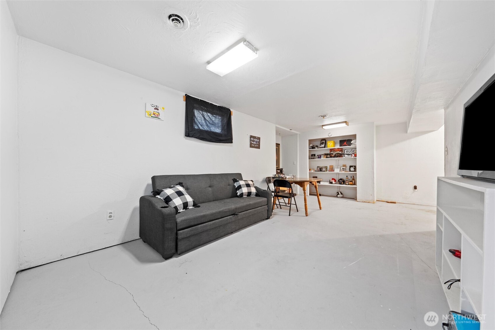 411 N Wahl , Lind, WA 99341