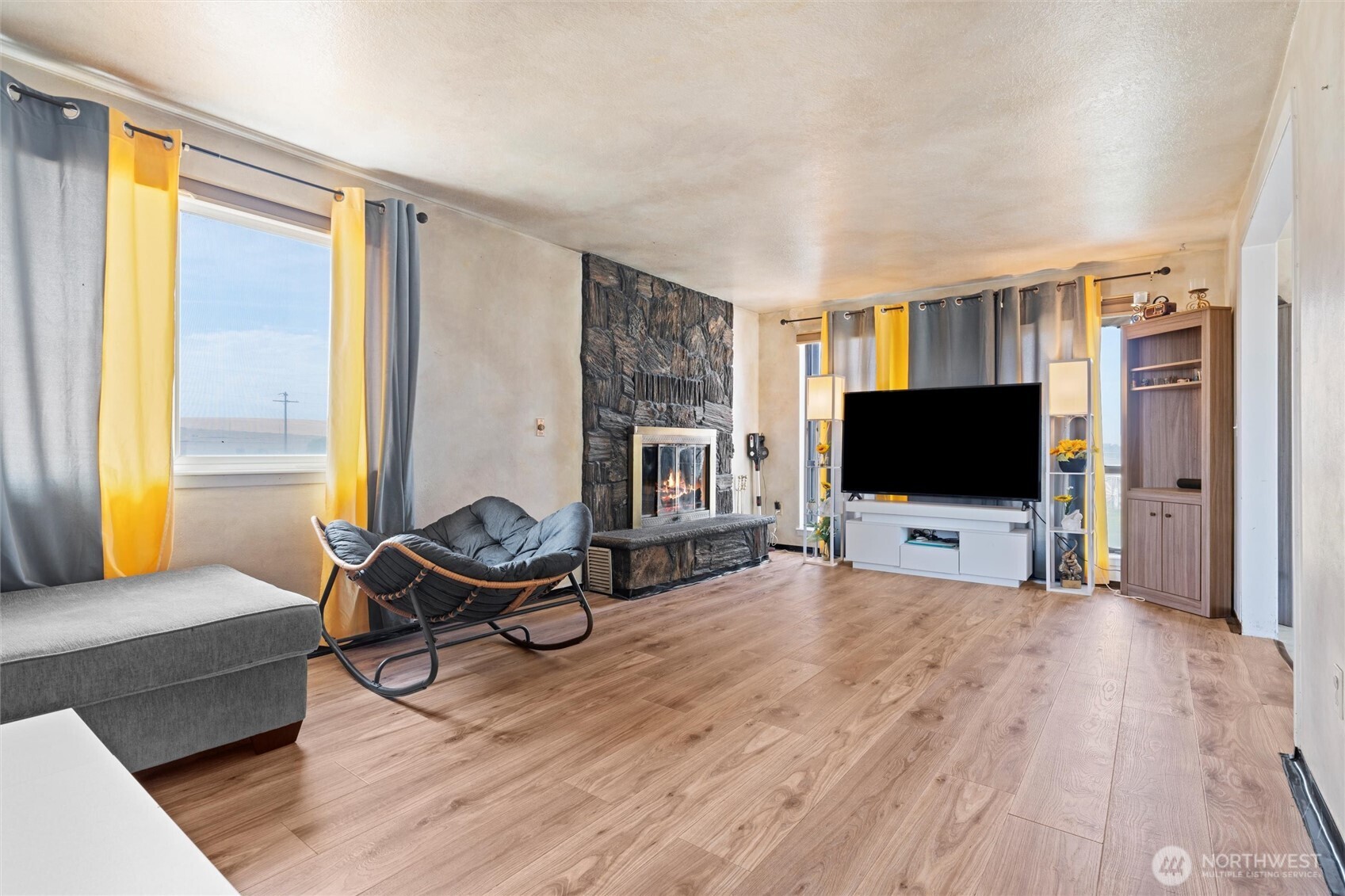 411 N Wahl , Lind, WA 99341