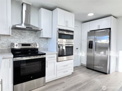 213 Willow Street , Bremerton, WA 98310 - Photo 9