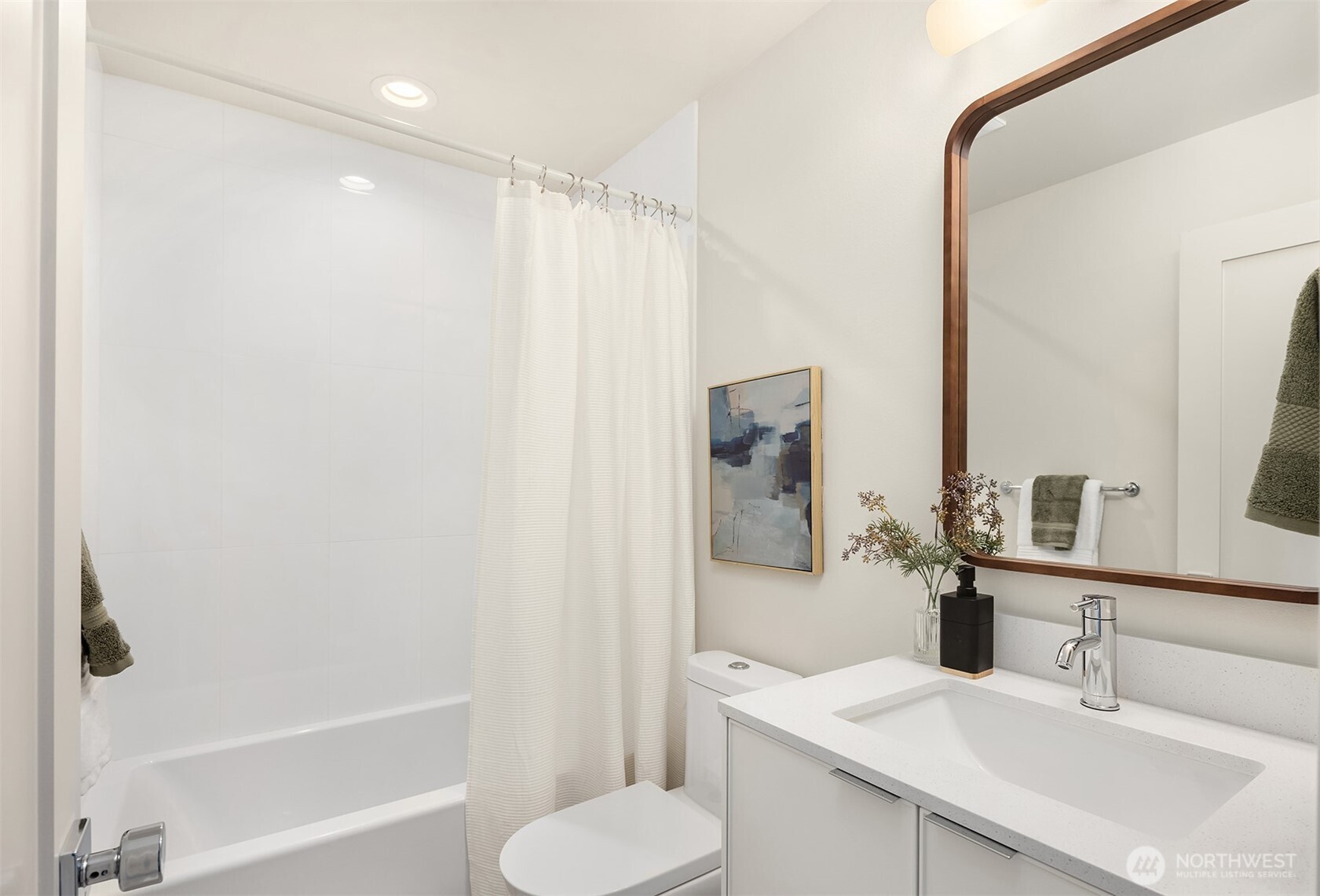 641 18th Avenue W, Kirkland, WA 98033