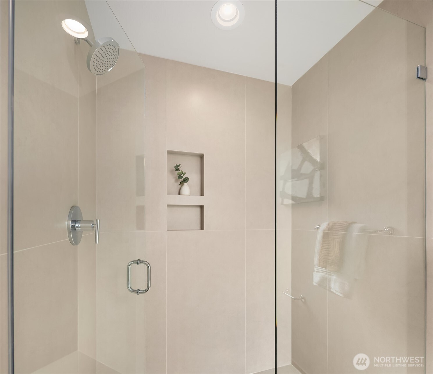 641 18th Avenue W, Kirkland, WA 98033