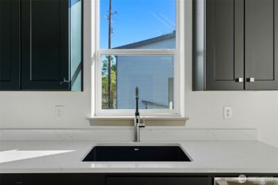 817 Lewis Street , Walla Walla, WA 99362 - Photo 8