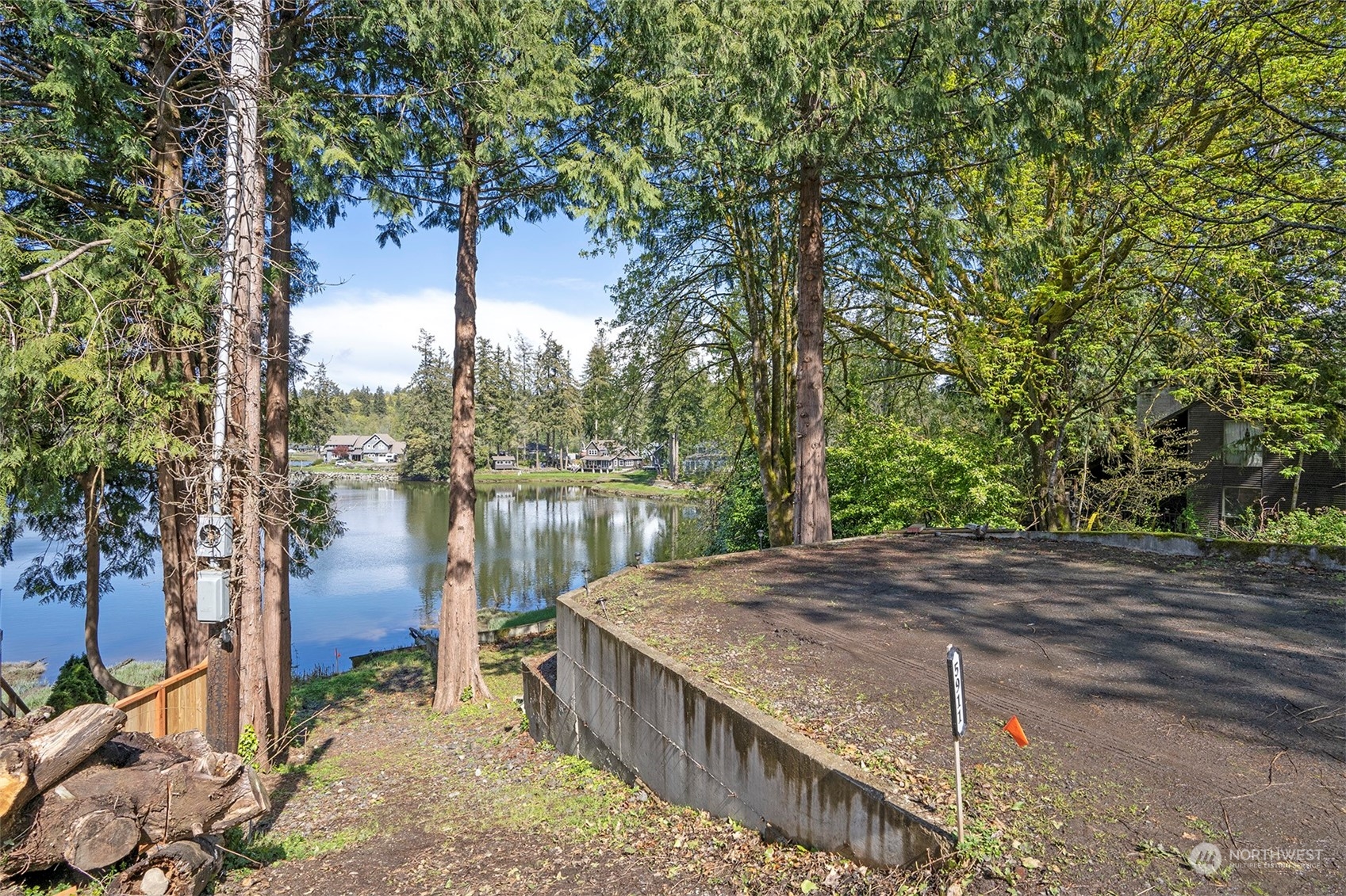 5911 Lagoon Lane NW, Gig Harbor, WA 98335