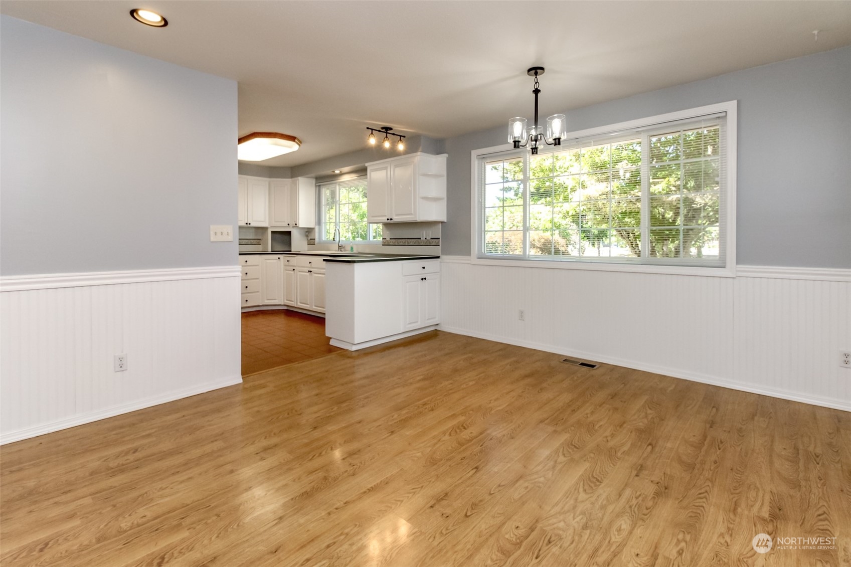 17407 36th Avenue E, Tacoma, WA 98446