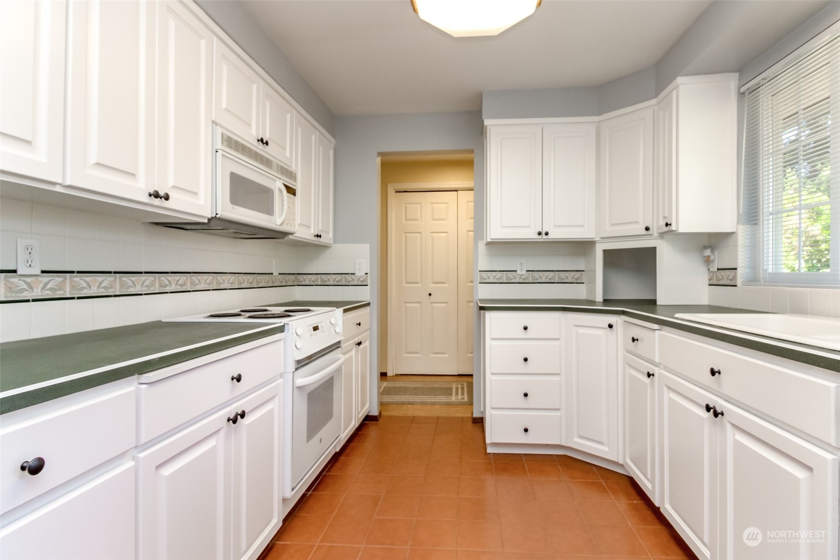 17407 36th Avenue E, Tacoma, WA 98446