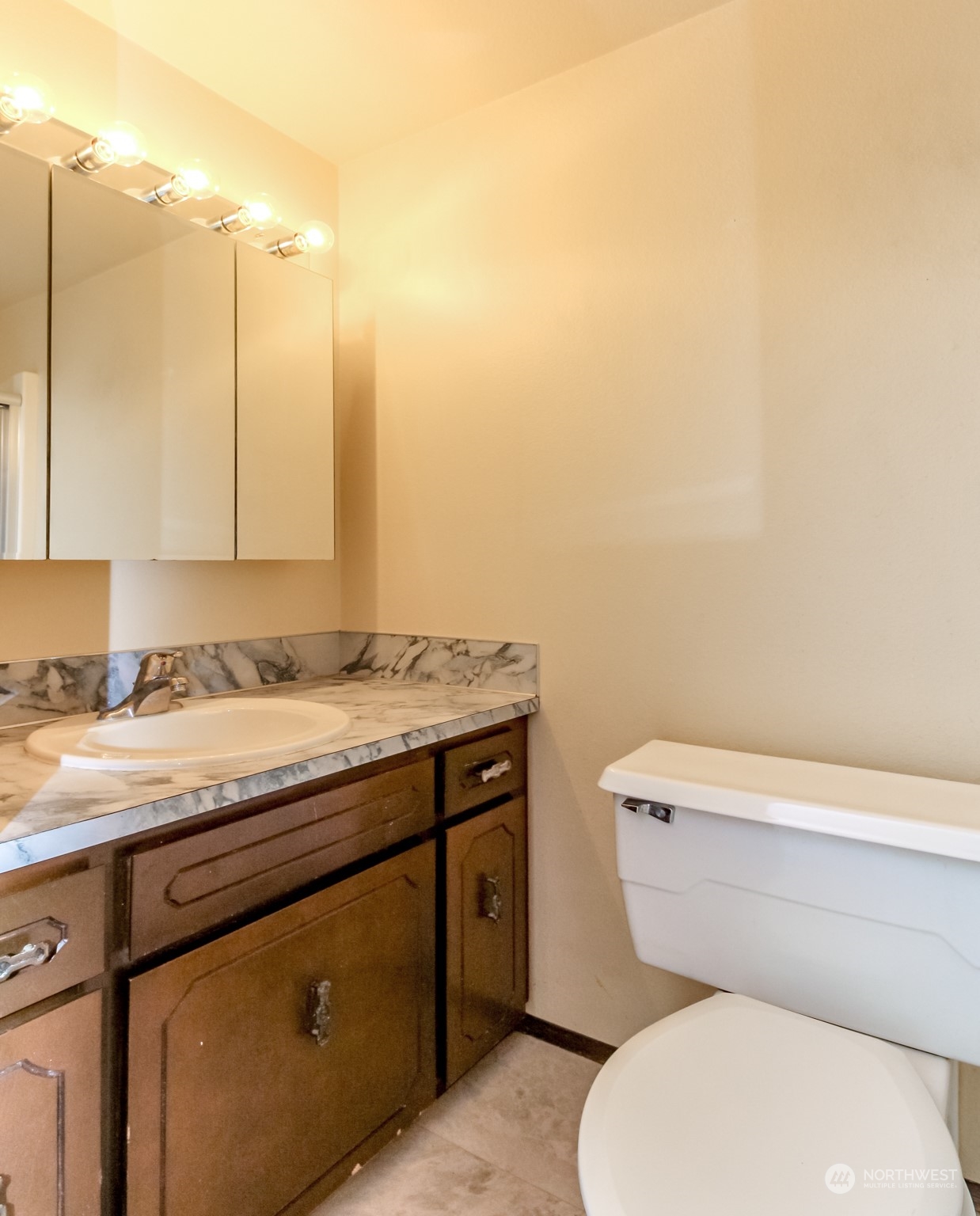 17407 36th Avenue E, Tacoma, WA 98446