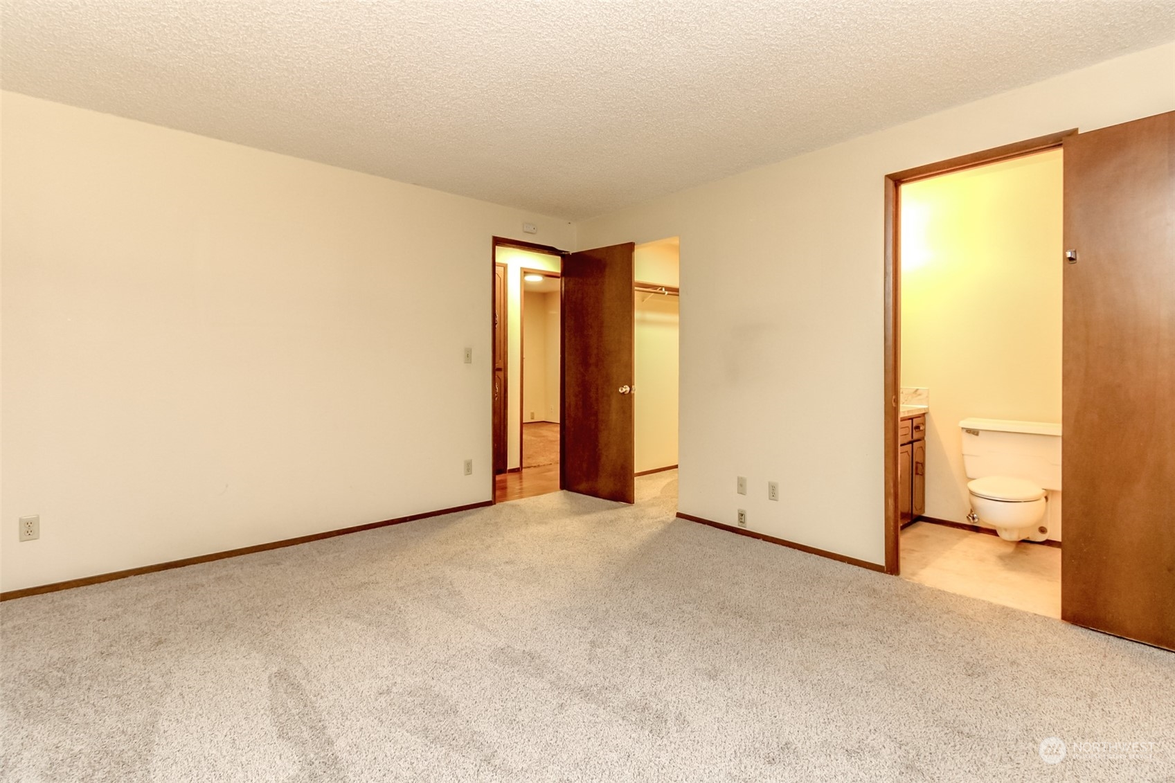 17407 36th Avenue E, Tacoma, WA 98446