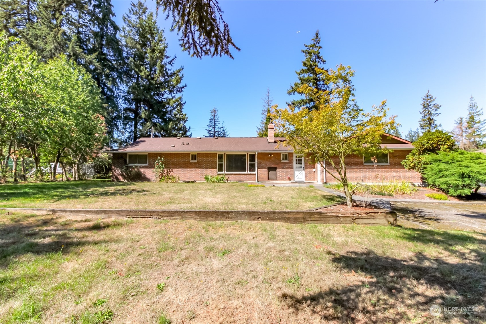 17407 36th Avenue E, Tacoma, WA 98446
