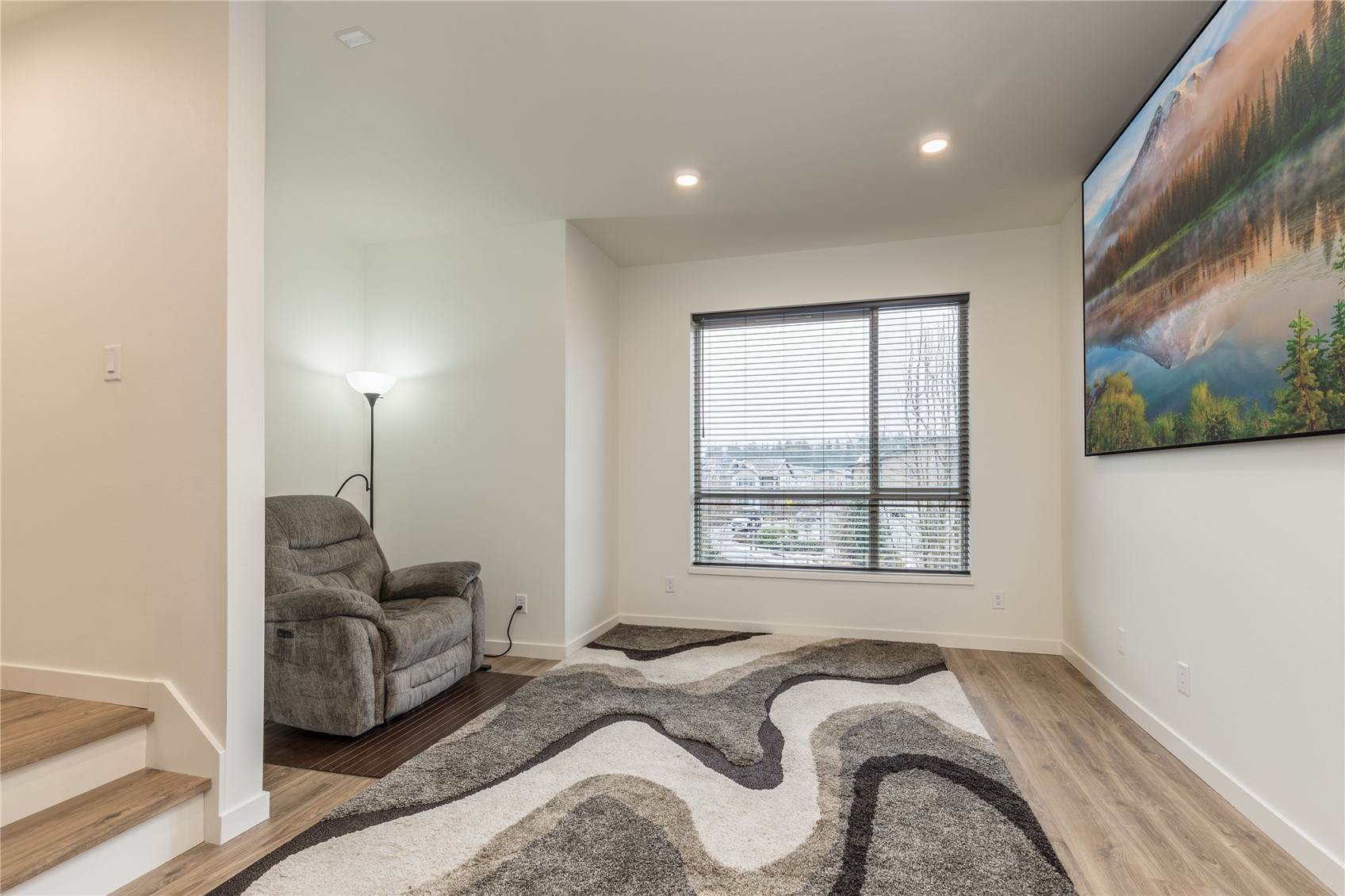 32779 Madrona Avenue SE, Black Diamond, WA 98010-5052