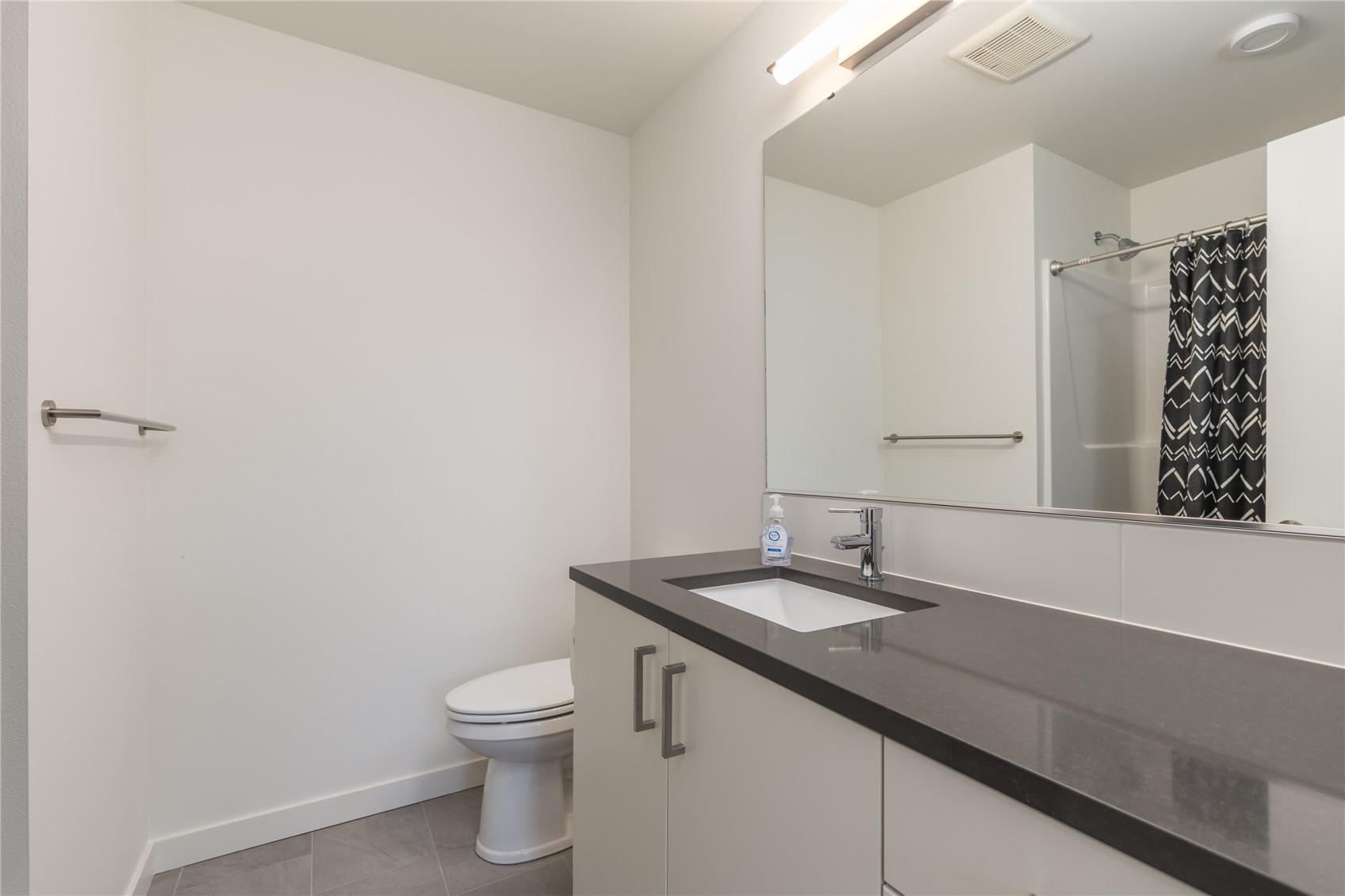 32779 Madrona Avenue SE, Black Diamond, WA 98010-5052