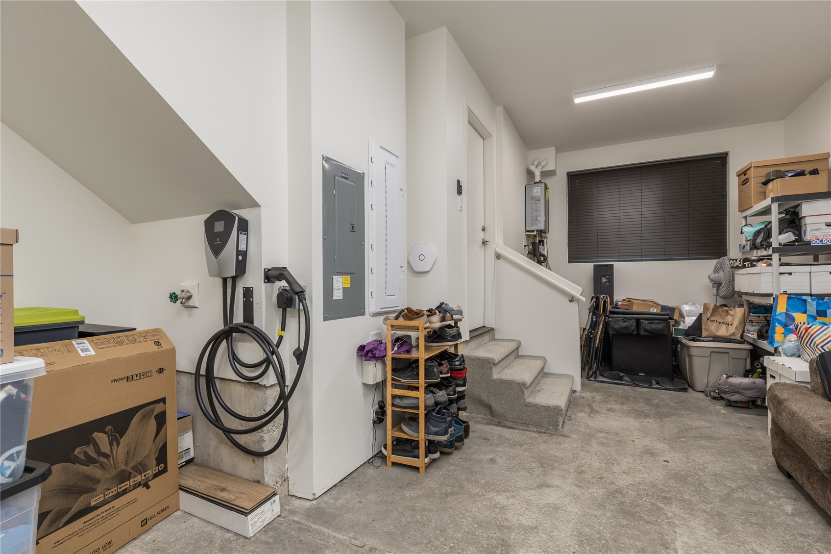 32779 Madrona Avenue SE, Black Diamond, WA 98010-5052