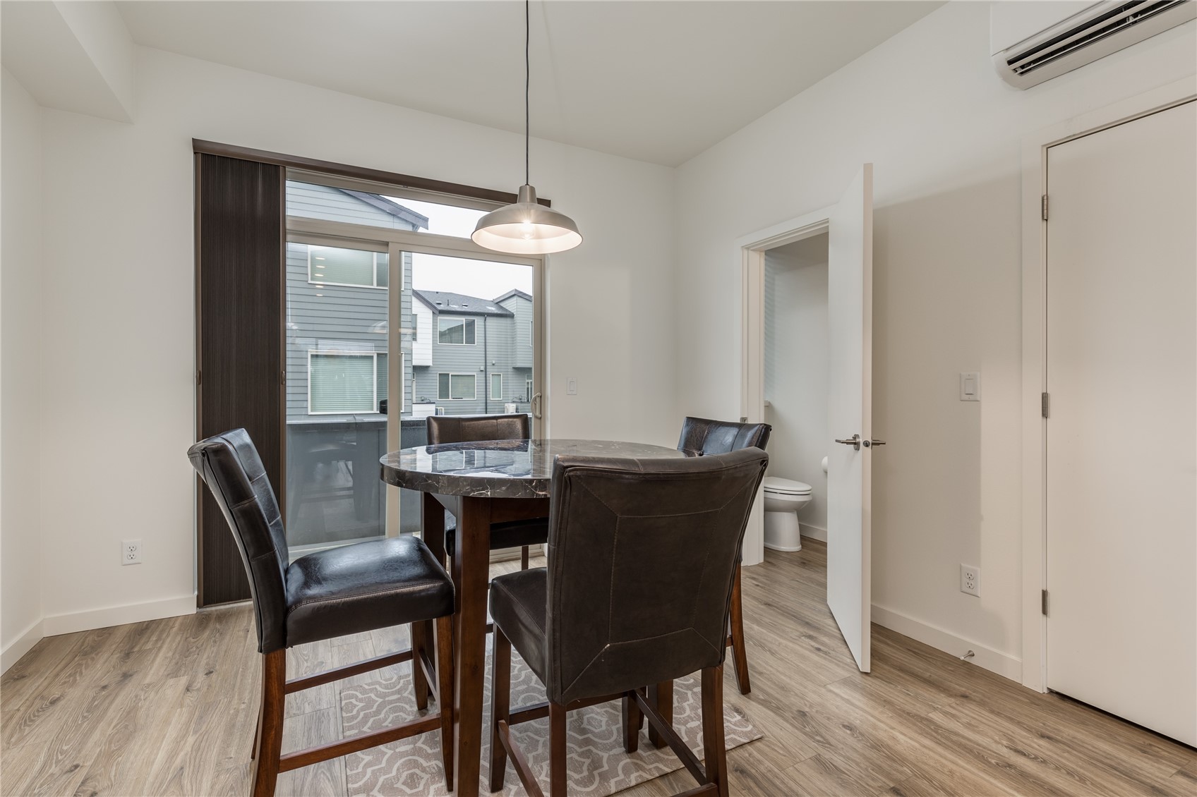 32779 Madrona Avenue SE, Black Diamond, WA 98010-5052