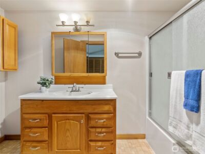 8131 Kerbaugh Road NE, Olympia, WA 98516 - Photo 27