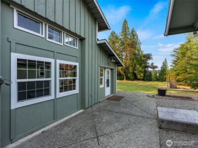 8131 Kerbaugh Road NE, Olympia, WA 98516 - Photo 7