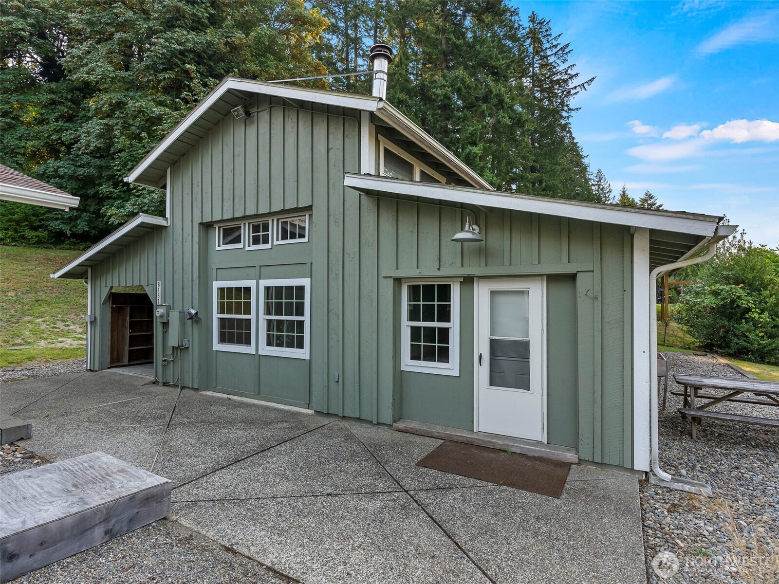 8131 Kerbaugh Road NE, Olympia, WA 98516