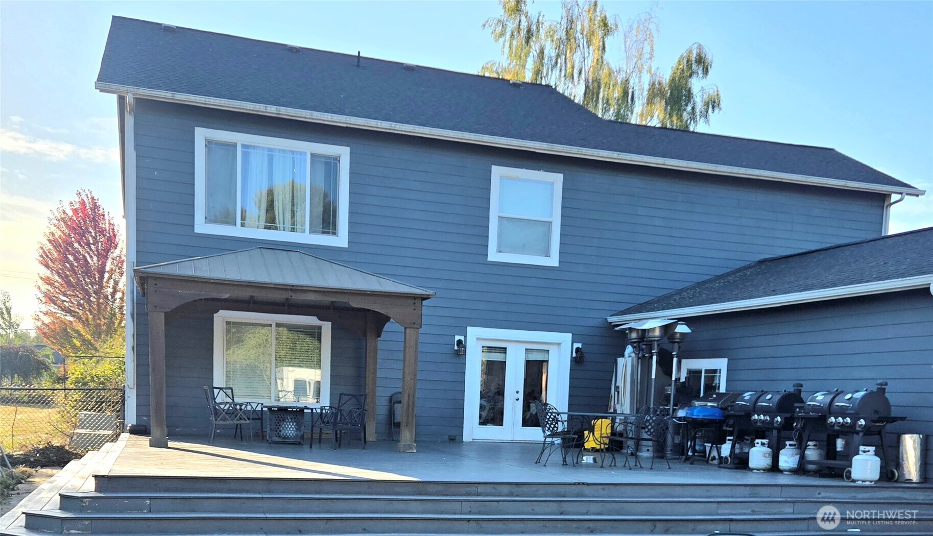 13711 Vickery Avenue E, Tacoma, WA 98446