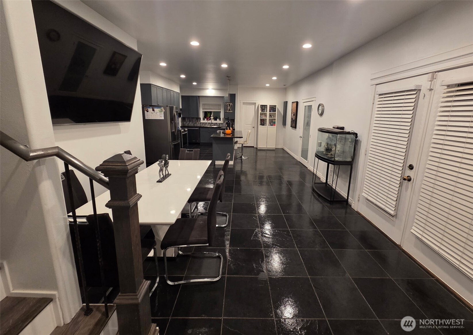 13711 Vickery Avenue E, Tacoma, WA 98446