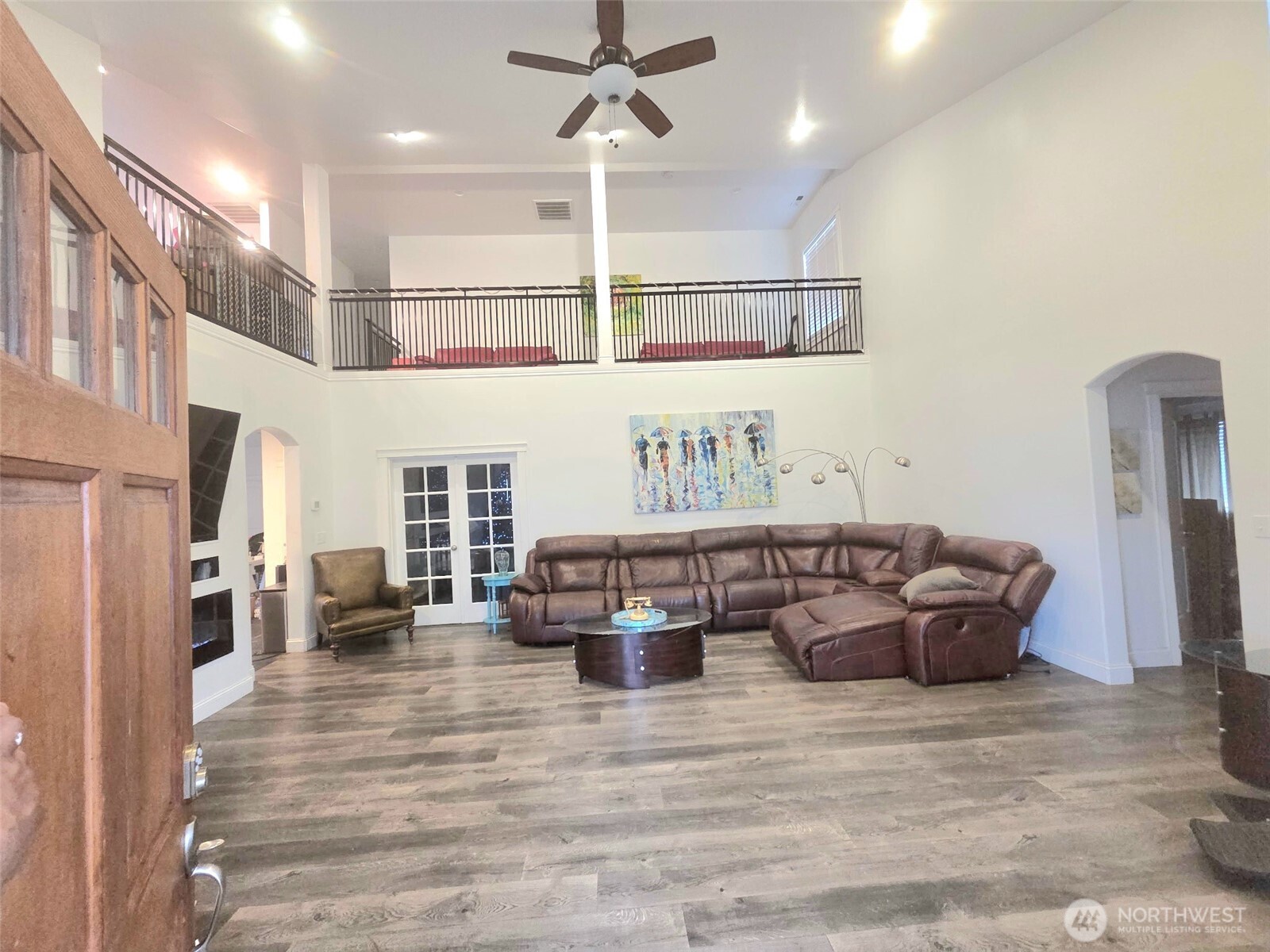 13711 Vickery Avenue E, Tacoma, WA 98446