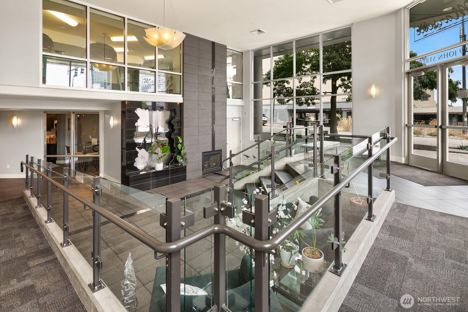 699 John Street #617, Seattle, WA 98109-5062