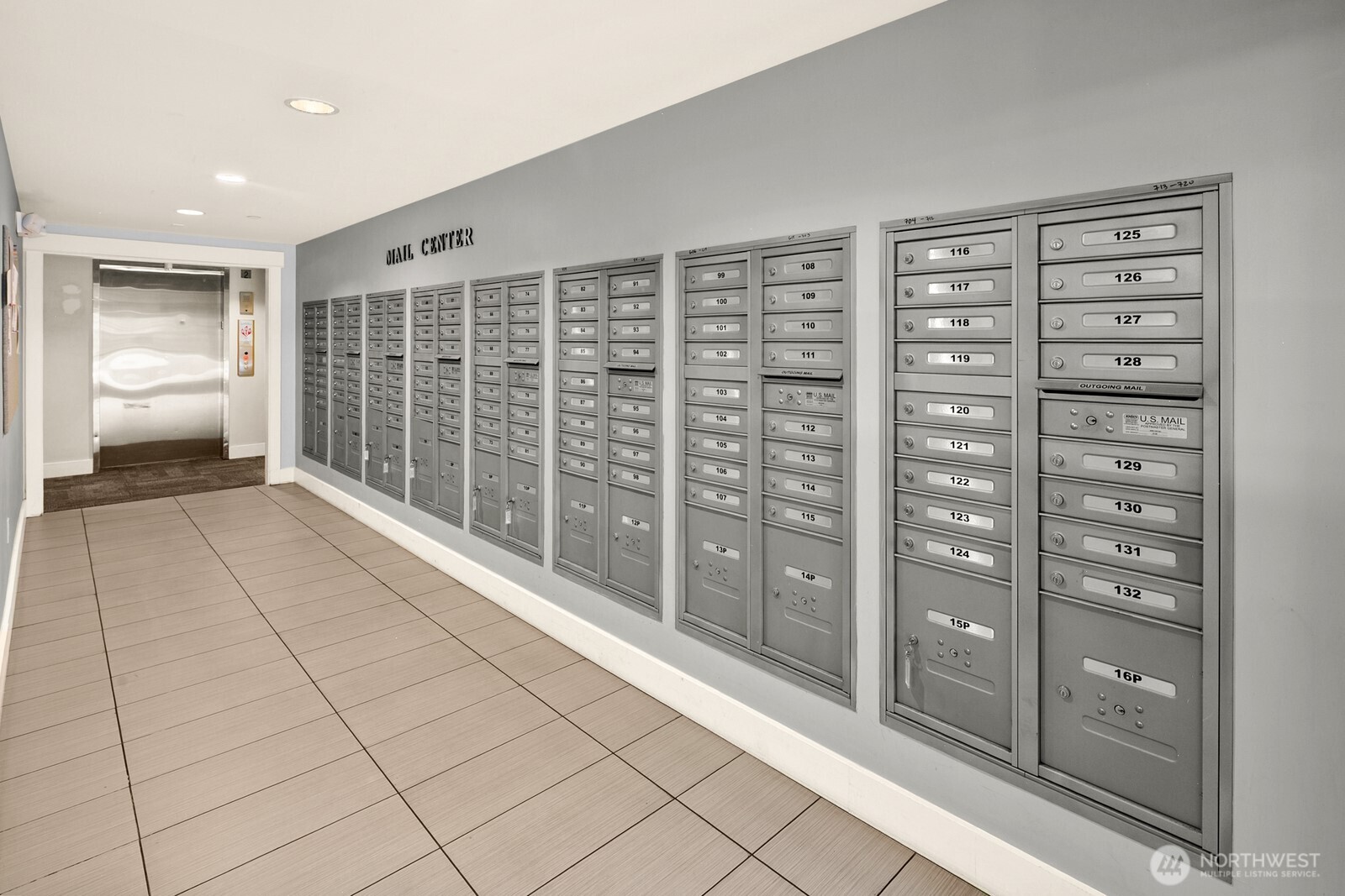 699 John Street #617, Seattle, WA 98109-5062