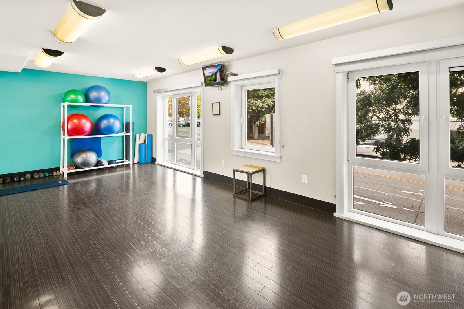 699 John Street #617, Seattle, WA 98109-5062