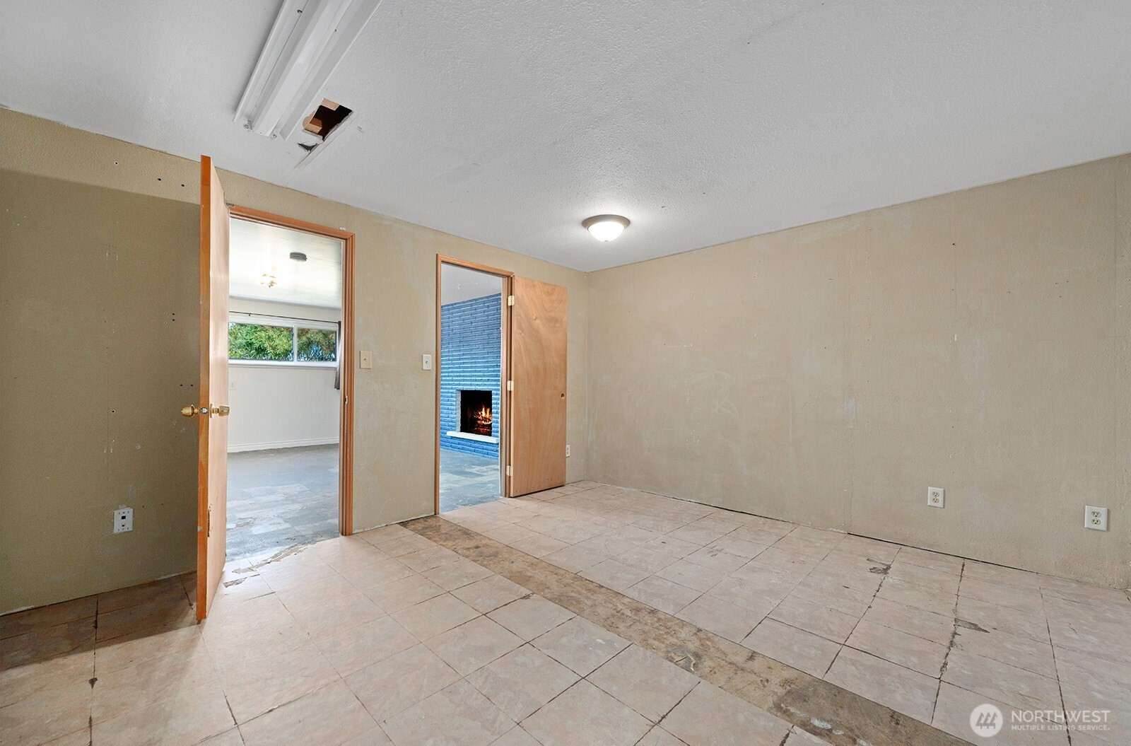 4823 S Morgan Street , Seattle, WA 98118